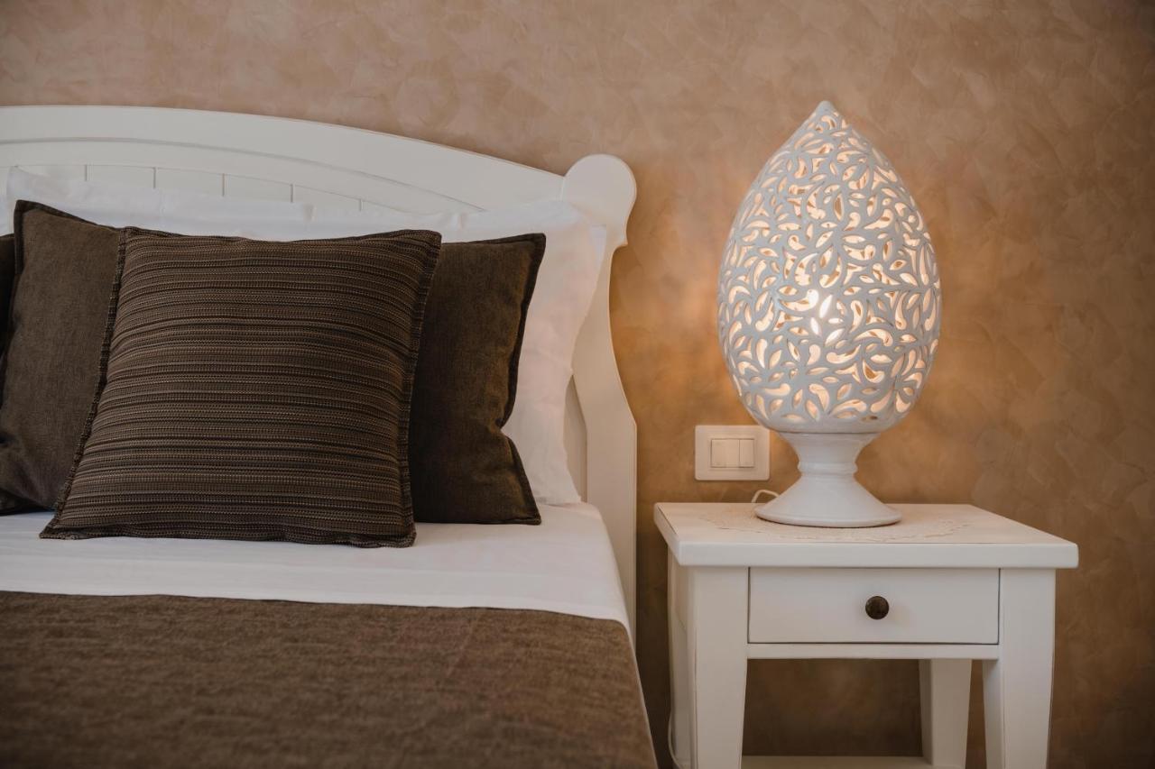 Masseria Tenuta Flora Maria Leverano Εξωτερικό φωτογραφία