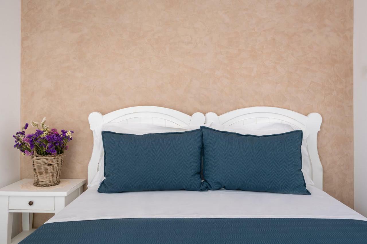 Masseria Tenuta Flora Maria Leverano Εξωτερικό φωτογραφία